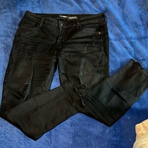 NWOT Black Old Navy Mid-Rise Rockstar Jeans